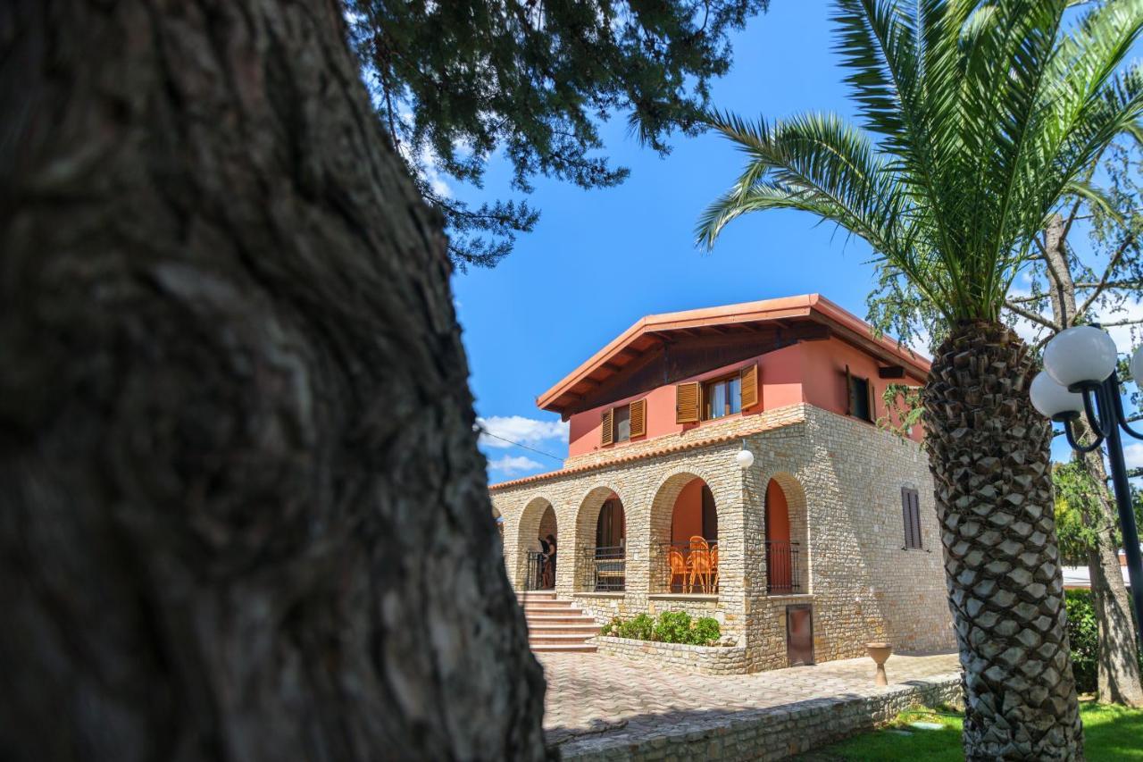 B&B Villa Adriana Андрія Екстер'єр фото